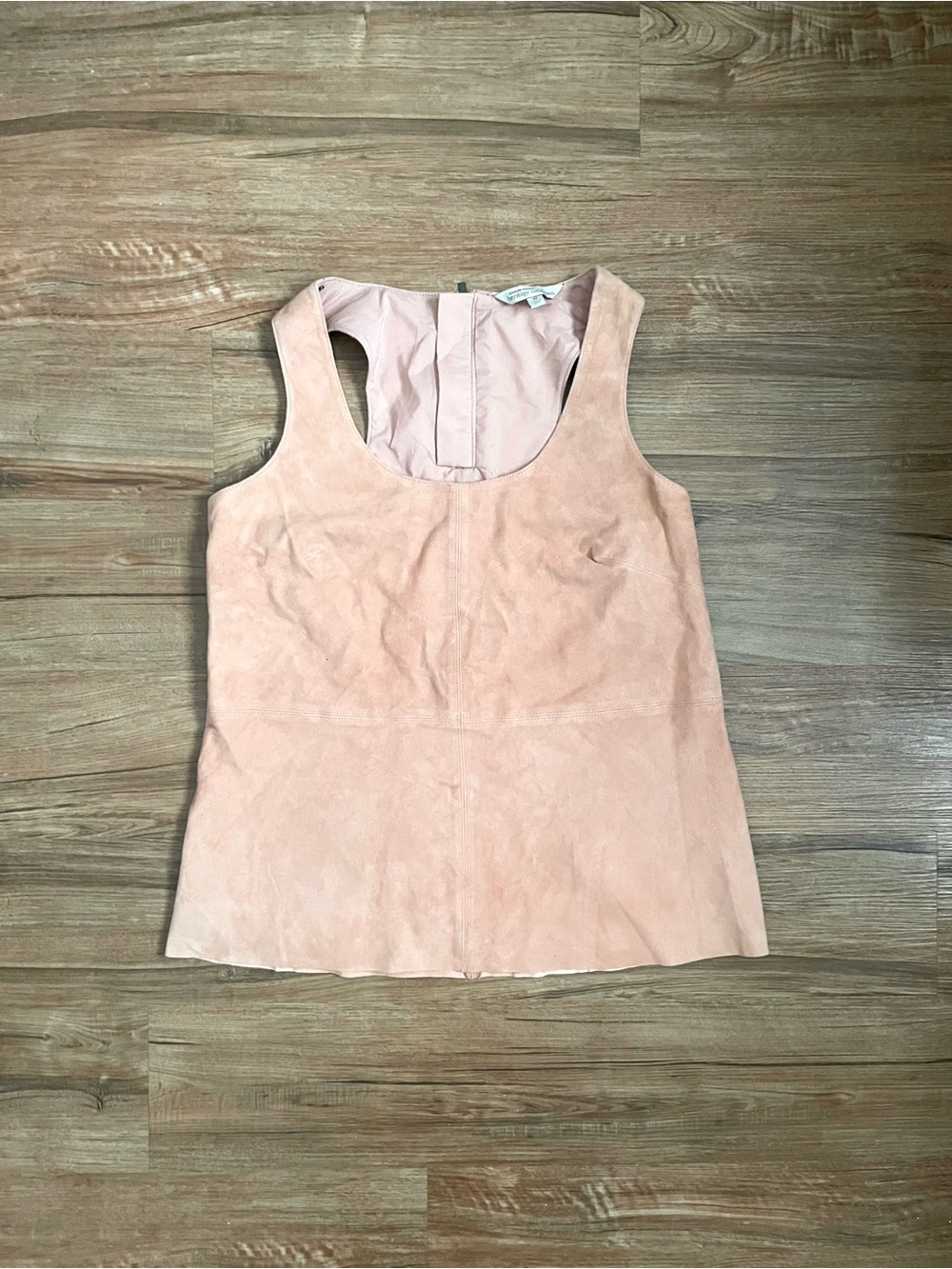 Banana Republic Heritage Collection Soft Coral Suede Scoop Tank Size M
